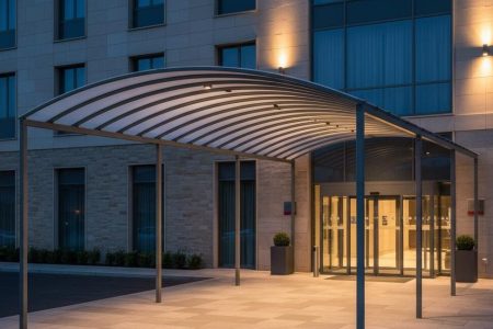 Wye - Hotel Entrance